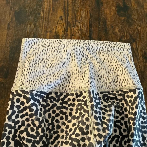 Lululemon athletica Cheetah/leopard print leggings - Picture 8 of 10